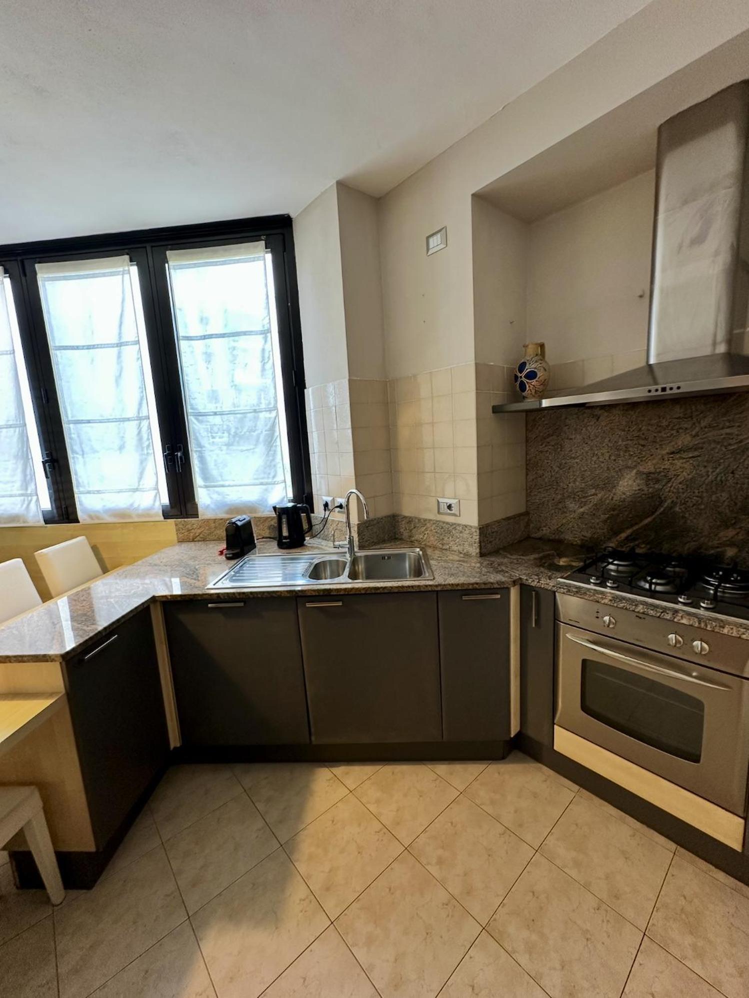 King Apartment Milano Bocconi エクステリア 写真